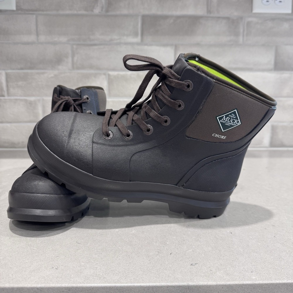 MUCK BROWN CHORE CLASSIC Boots for Versatile Comfort and Style Size 9M & W10